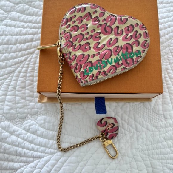 Louis Vuitton Heart Shaped Leopard Vernis Coin Purse Wallet Keychain Pouch - Picture 6 of 6
